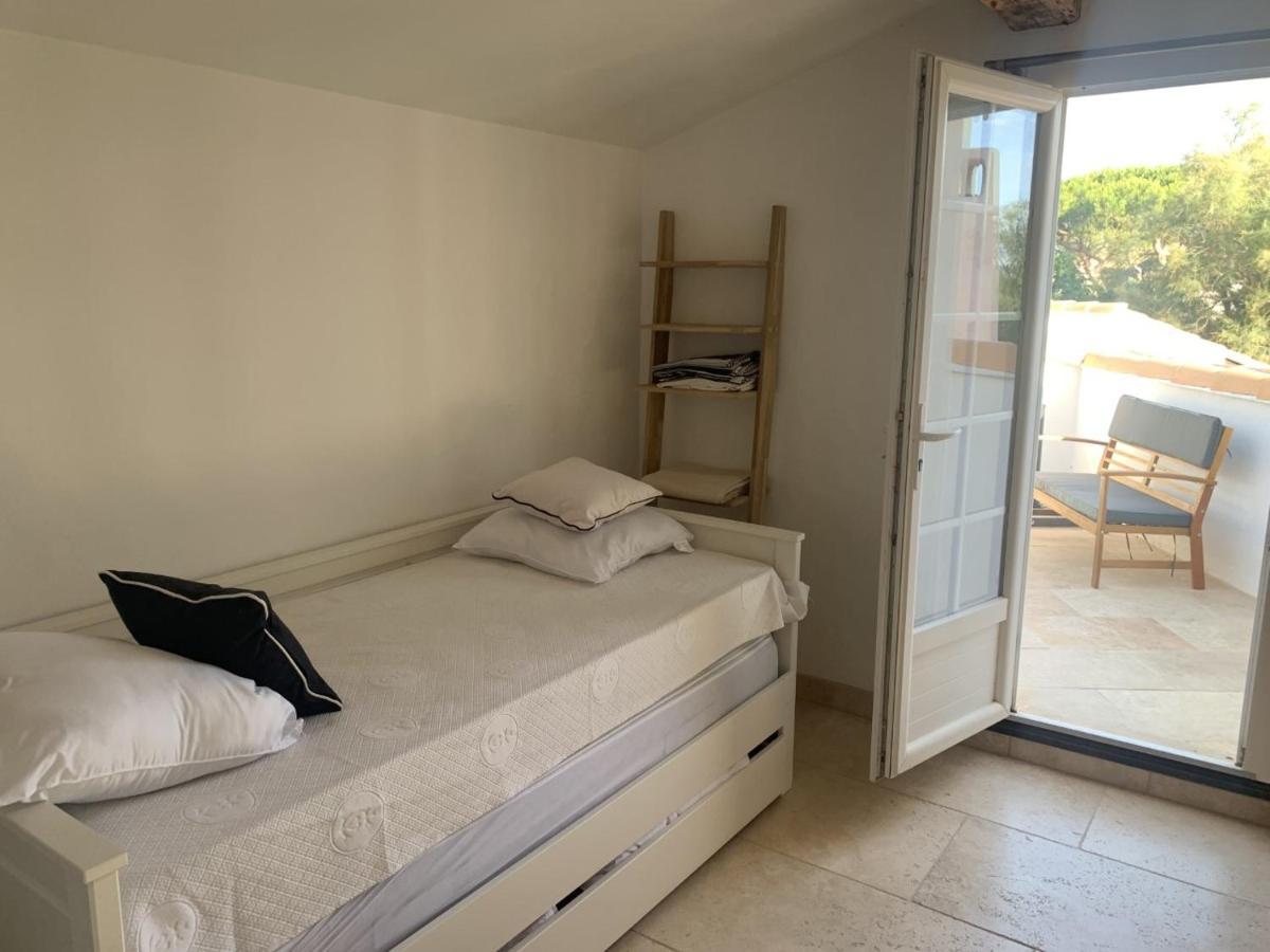Appartement Domaine Du Soleil Couchant Сен Мари де ла Мер Екстериор снимка